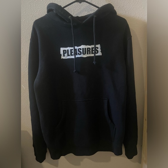 Mens Pleasures Black “You Can’t Hurt Me Anymore” Cop Hoodie Size Small - Picture 1 of 3